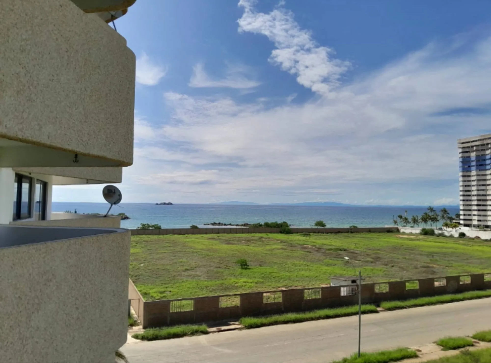 Vista balcón · Vista al Mar