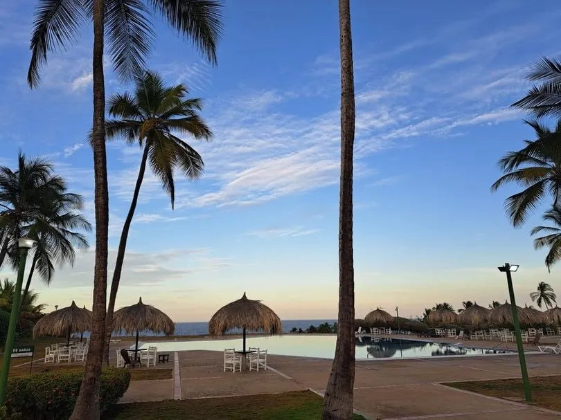 Palmeras atardecer · Las Terrazas de Guacuco
