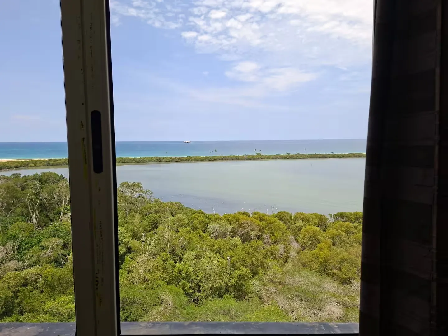 Vista ventana laguna · Mirador La Caracola, Residencias Ocean Blue